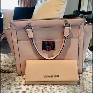 Michael Kors handbag and wallet